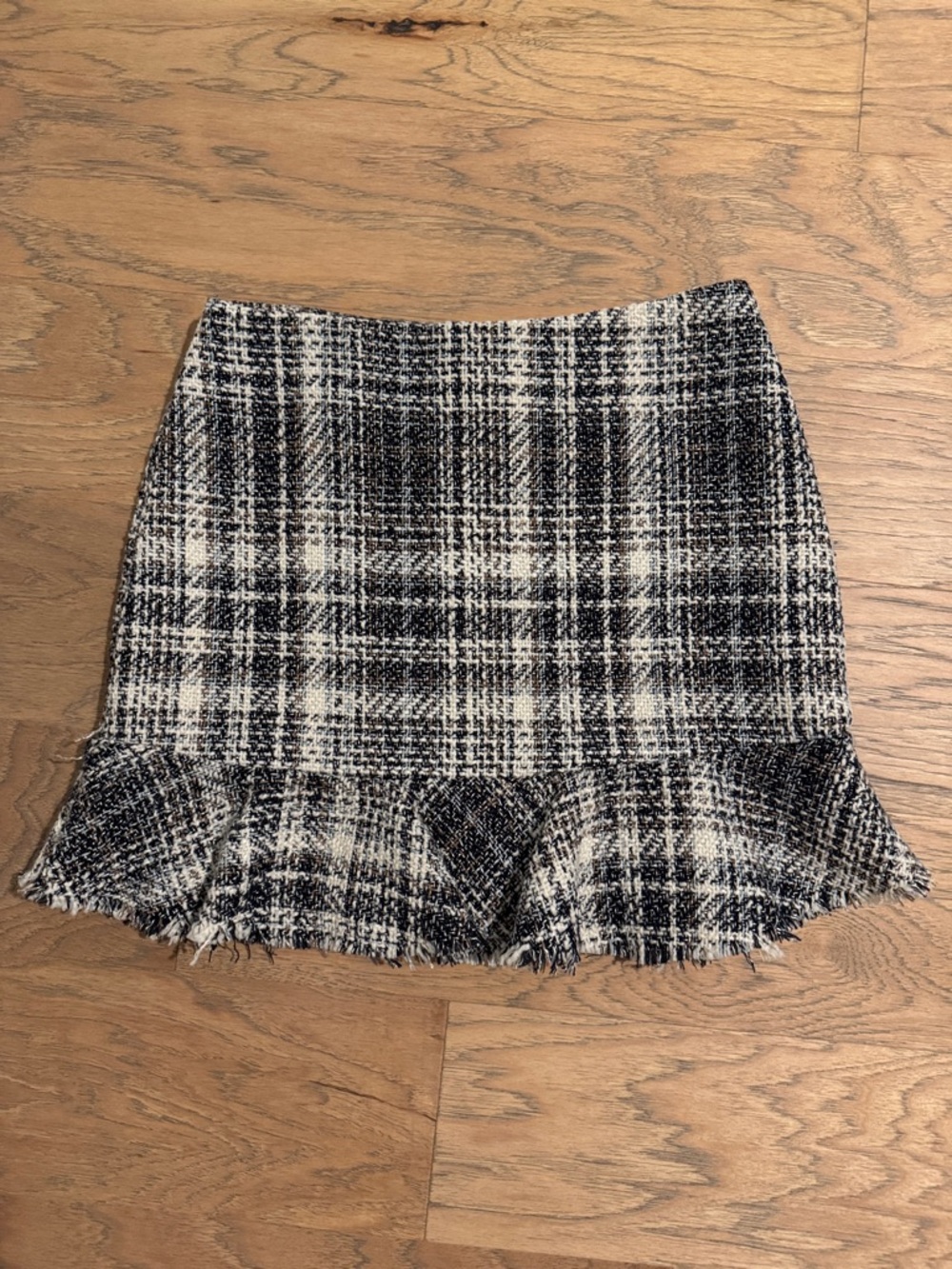 miami Black and White Plaid Tweed Mini Skirt with Ruffle Hem